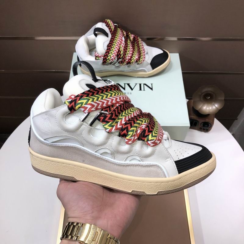 Viral Lace Casual Sneakers