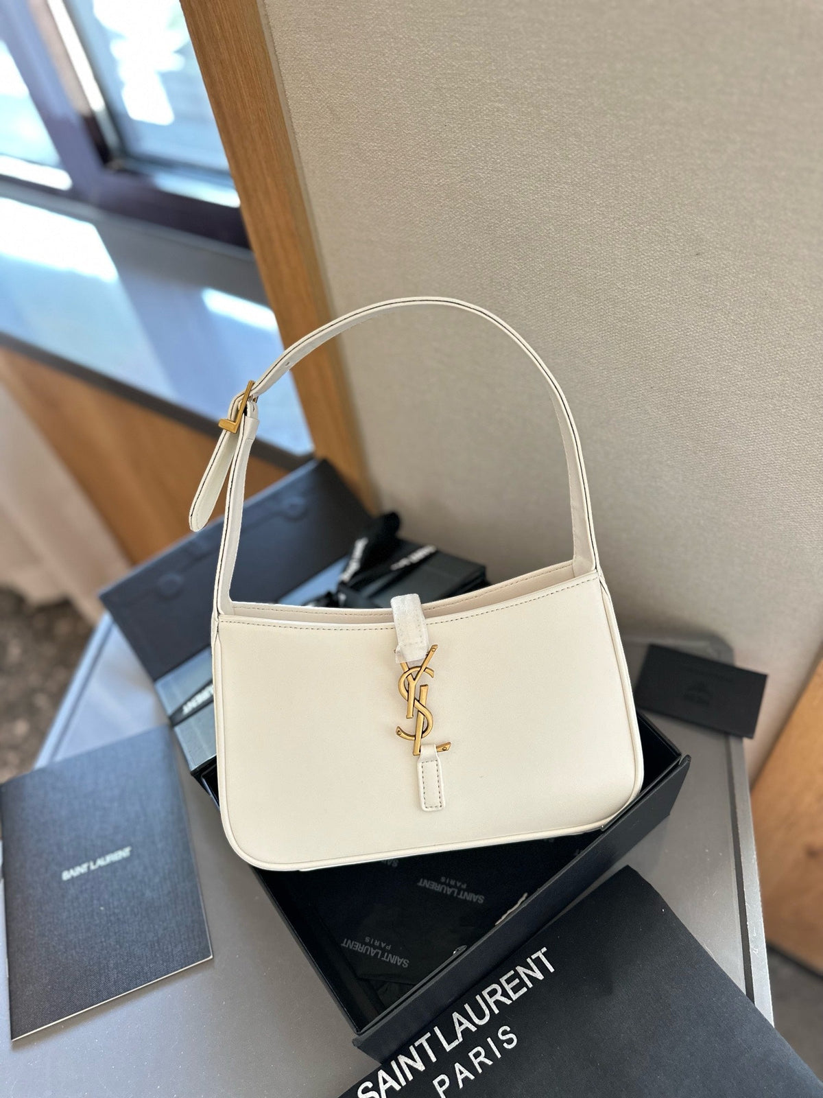 Shoulder Bag – Minimal Edition